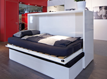 Feronerie pentru pat rabatabil, Canapeaua extensibilă Teleletto, cu cadru și somieră